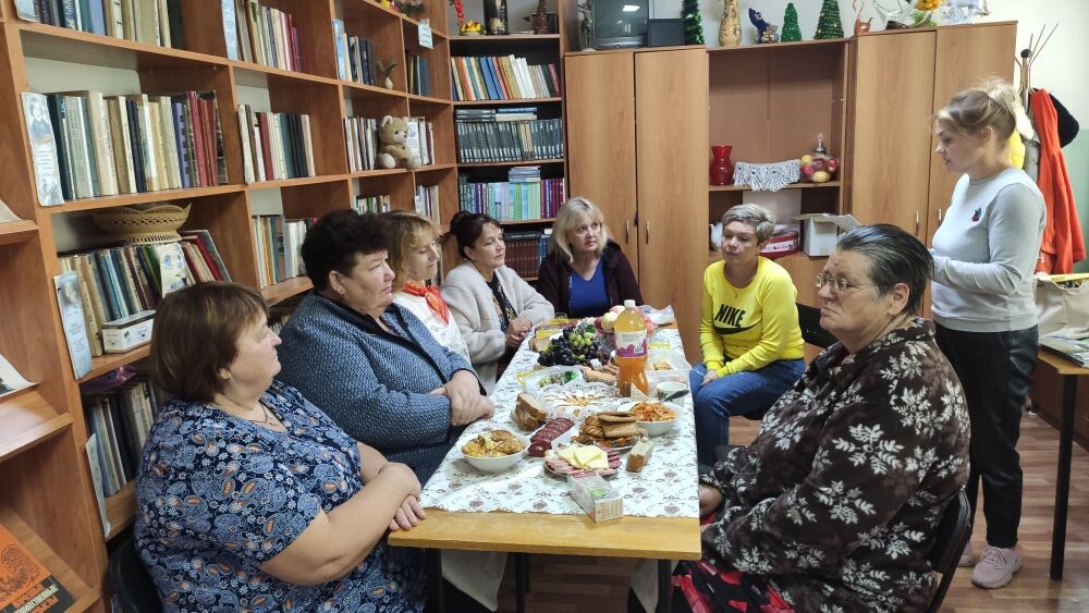 «Окружим любовью и вниманием».